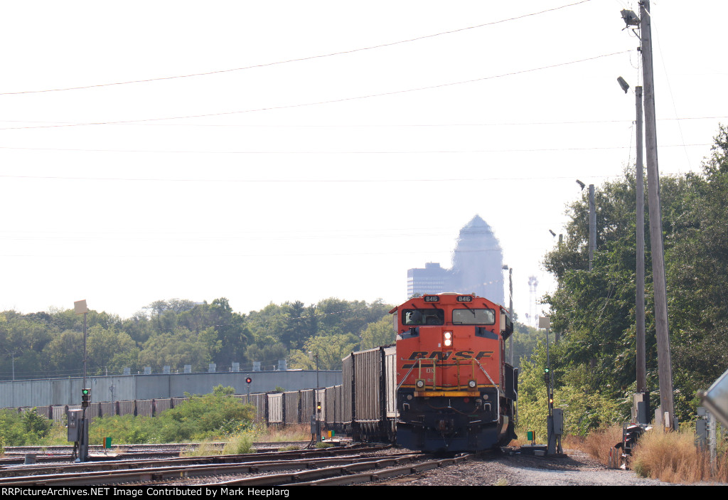 BNSF 8416